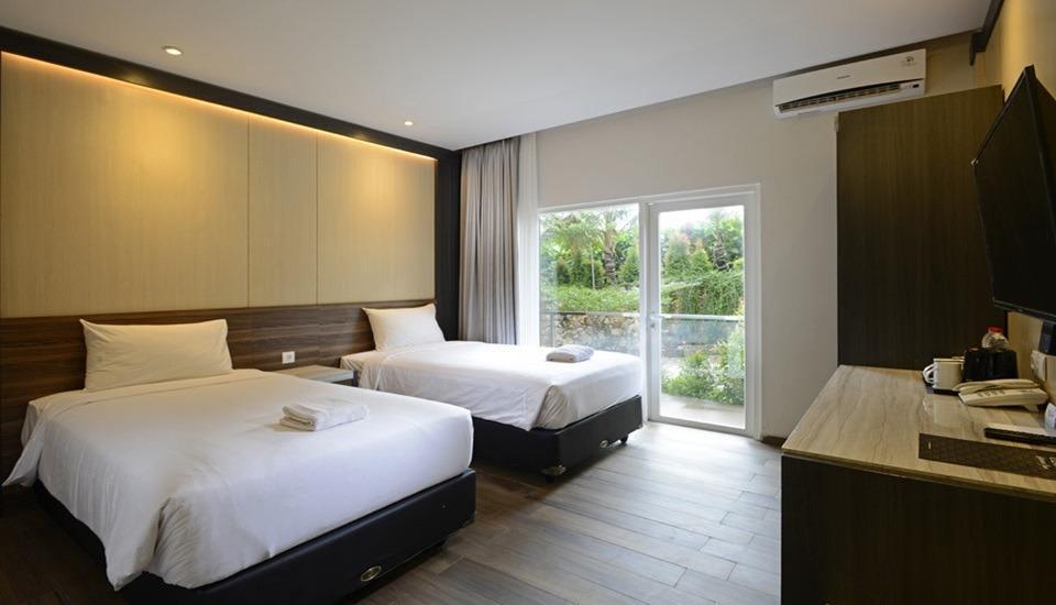 Kamar Bussines 2p di D'Season Hotel (Bukit View Laut)